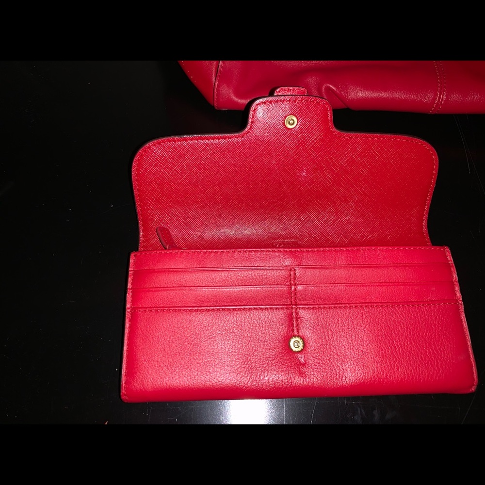 Coach purse and matching wallet - Picture 5 of 6